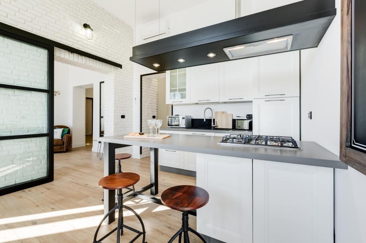 Bmga L Glam Industrial 3-Bed Apartment In Termini Rzym Zewnętrze zdjęcie