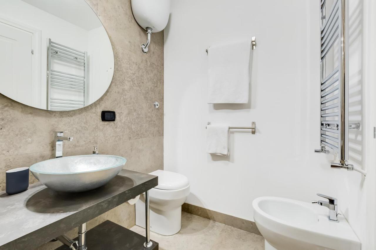 Bmga L Glam Industrial 3-Bed Apartment In Termini Rzym Zewnętrze zdjęcie